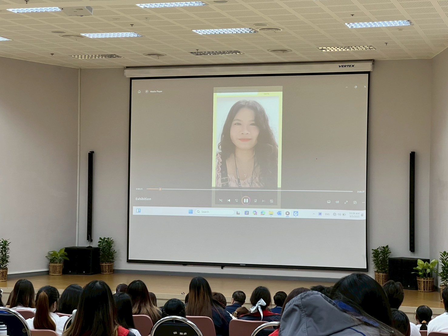 MFU News : LINE_ALBUM_Sino-Intern___Career_Connect_250908_15.jpg