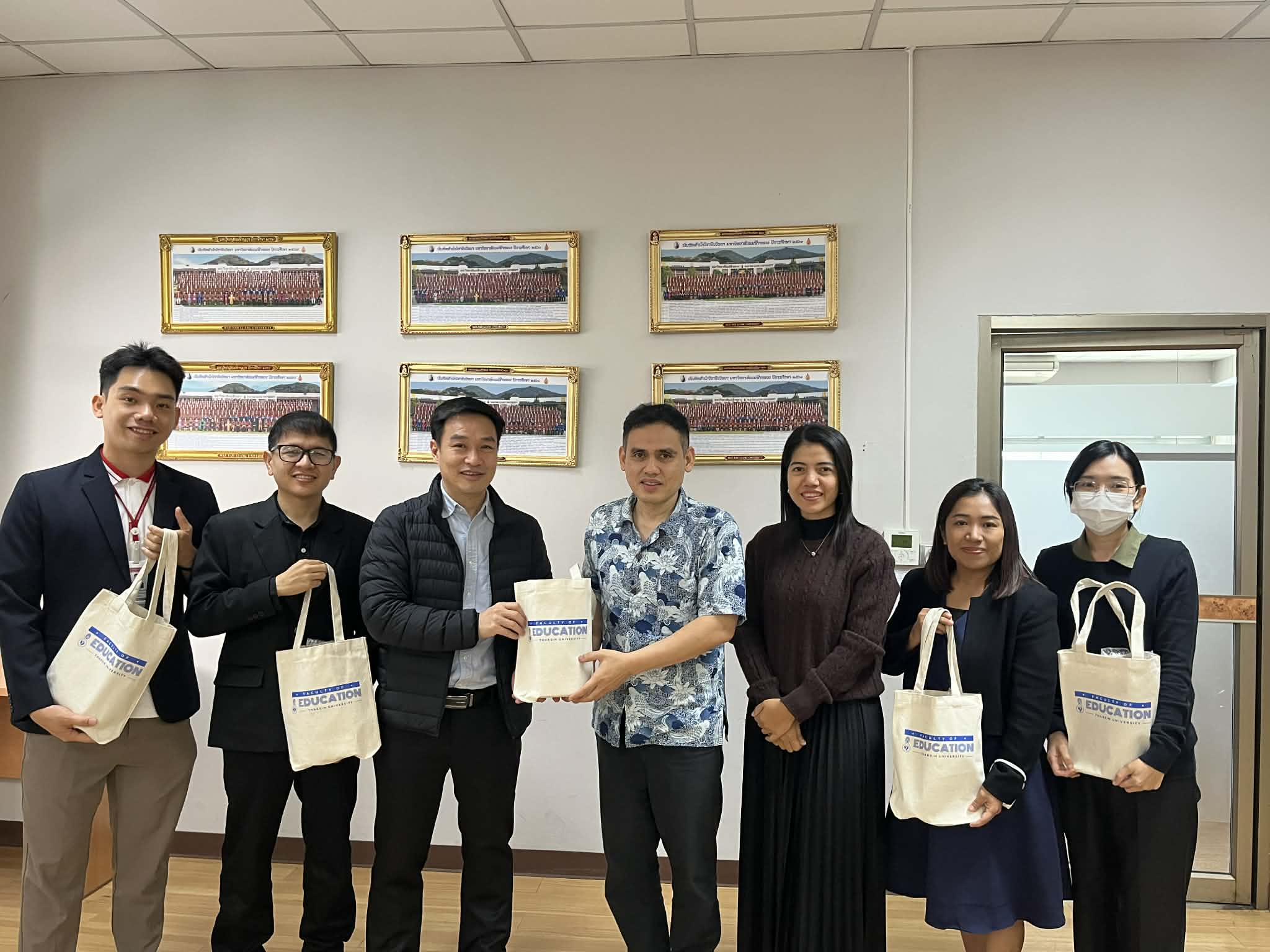 สำนักวิชาจีนวิทยา มหาวิทยาลัยแม่ฟ้าหลวง ให้การต้อนรับคณะศึกษาศาสตร์ มหาวิทยาลัยทักษิณ ร่วมแลกเปลี่ยนเรียนรู้และหารือความร่วมมือพัฒนาหลักสูตรทางวิชาการ